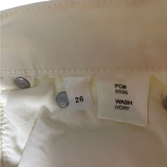 Reformation Mid Rise Skinny Jeans Ivory Size 26 - Picture 9 of 10